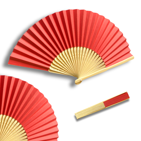 Eventail rouge assorti à l'étui de la marinette
